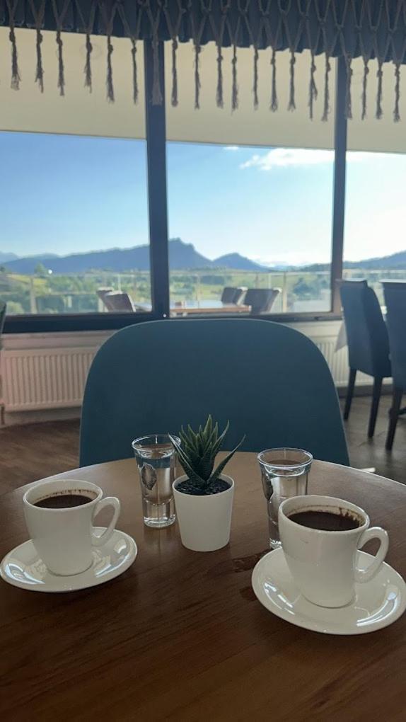 Black Forest Hotel Savsat Esterno foto