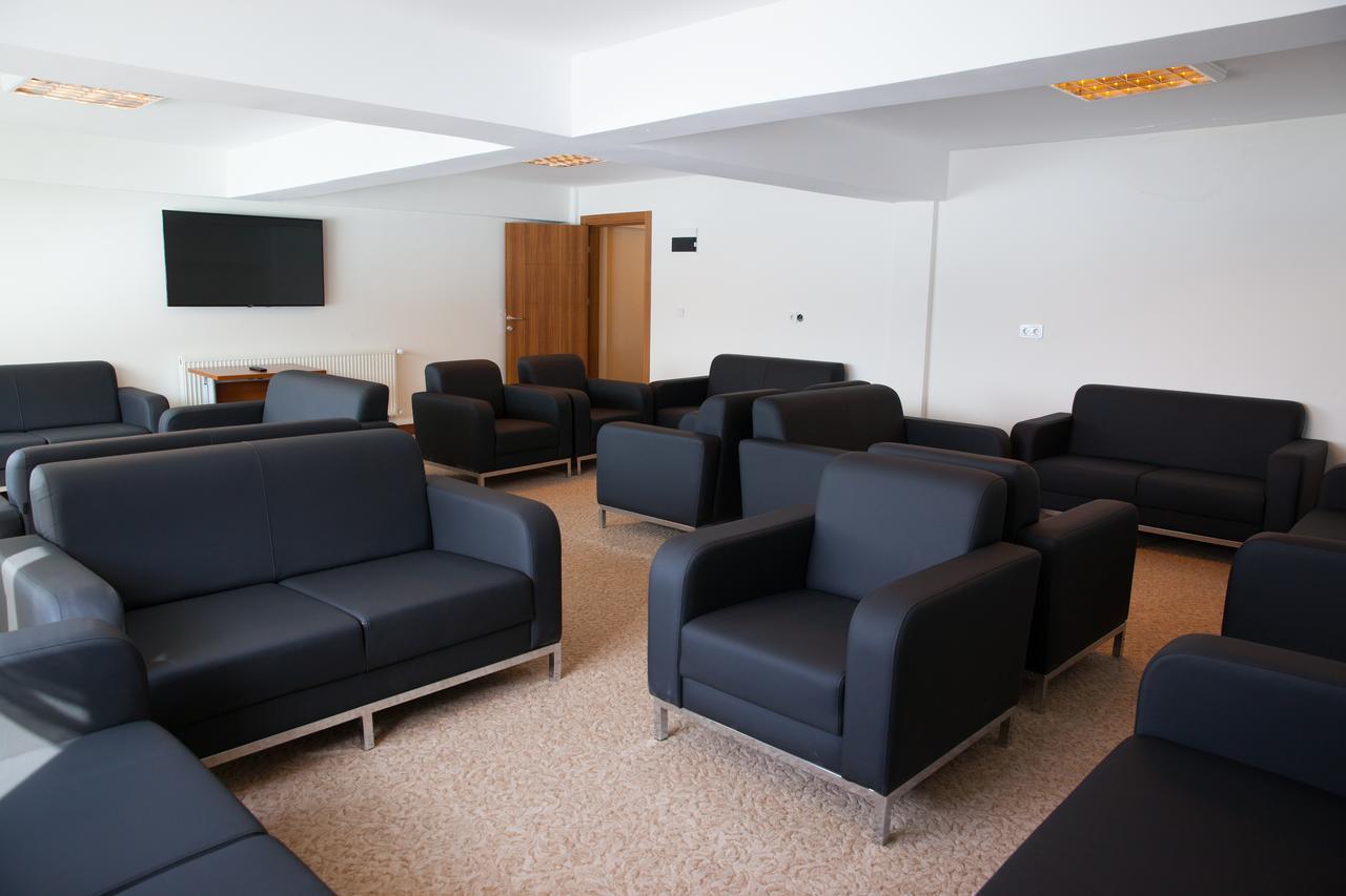 Black Forest Hotel Savsat Esterno foto