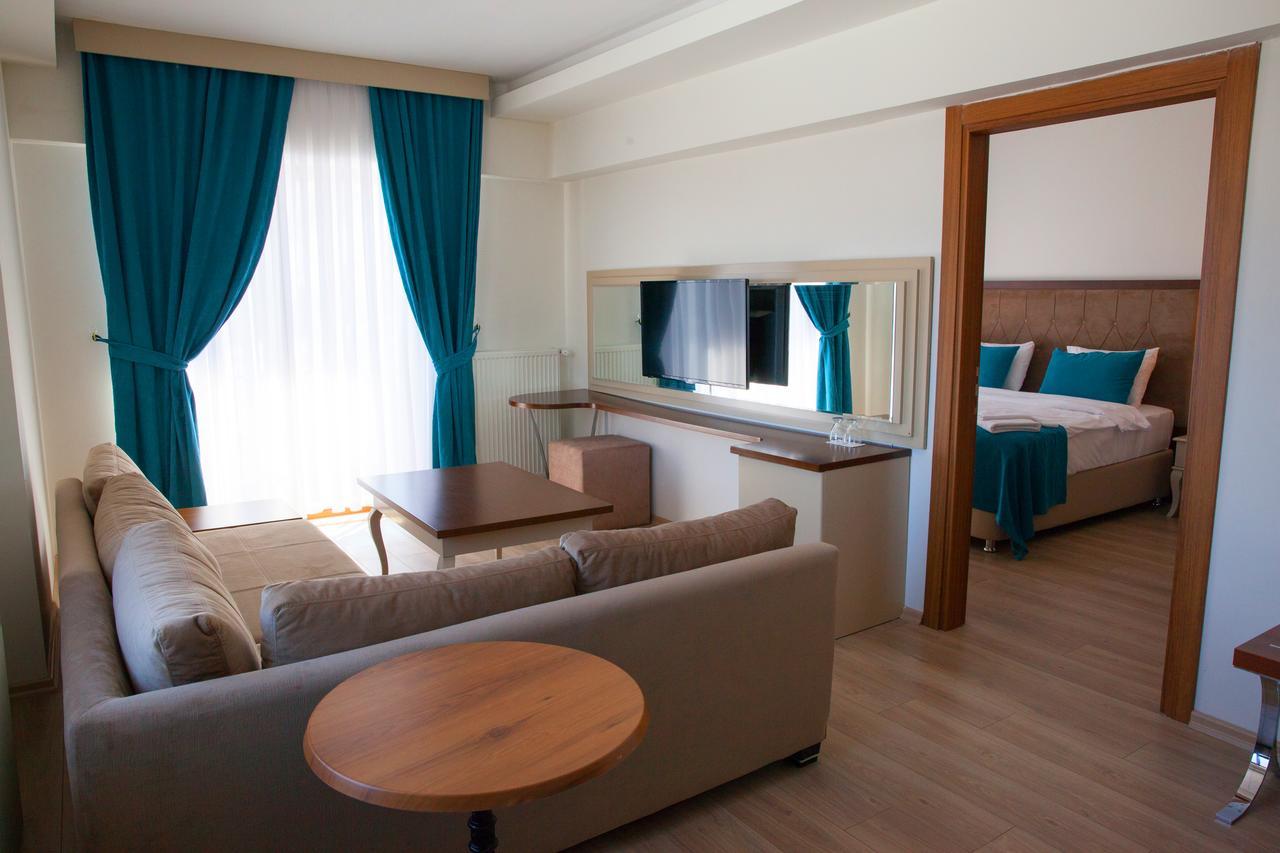 Black Forest Hotel Savsat Esterno foto